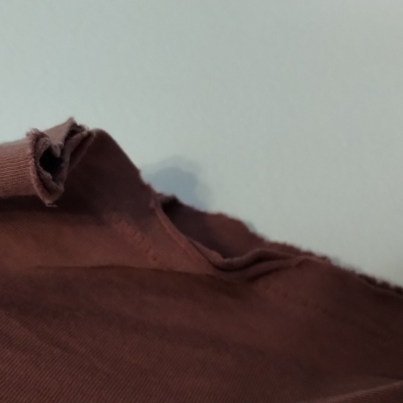 Aerie Distressed Basic Boyfriend T-Shirt - Picture 4 of 8